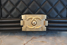 画像をギャラリービューアに読み込む, CHANEL/シャネル ボーイシャネルチェーンショルダーバッグ ラムスキン ブラック/ゴールド金具 ショルダーバッグ 800090194