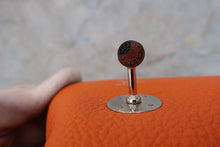画像をギャラリービューアに読み込む, HERMES/エルメス リンディ30 トリヨンクレマンス オレンジ □P刻印 ショルダーバッグ 800030014