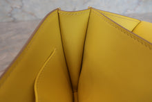 画像をギャラリービューアに読み込む, HERMES/エルメス コンスタンス3 ミニ ヴォースイフト ライム D刻印 ショルダーバッグ 700050088