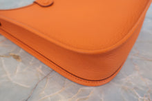 画像をギャラリービューアに読み込む, HERMES/エルメス エブリンTPM トリヨンクレマンス オレンジ B刻印 ショルダーバッグ 800080028