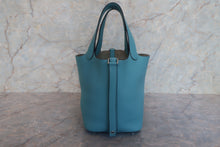 将图片加载到图库查看器,HERMES PICOTIN LOCK PM Clemence leather Blue atoll T刻印 Hand bag 700120237