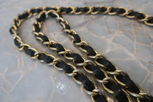 Load image into Gallery viewer, CHANEL Matelasse chain shoulder bag Lambskin Black/Gold hadware Shoulder bag 800030146