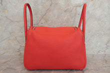 Load image into Gallery viewer, HERMES LINDY 26 Clemence leather Rouge pivoine T Engraving Shoulder bag 700020027