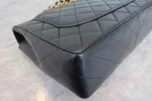 Load image into Gallery viewer, CHANEL Medium Matelasse single flap chain shoulder bag Lambskin Black/Gold hadware Shoulder bag 700070307
