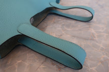 将图片加载到图库查看器,HERMES PICOTIN LOCK PM Clemence leather Blue atoll T刻印 Hand bag 700120237