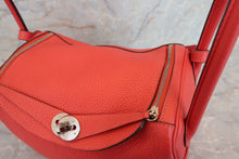 Load image into Gallery viewer, HERMES LINDY 26 Clemence leather Rouge pivoine T Engraving Shoulder bag 700020027