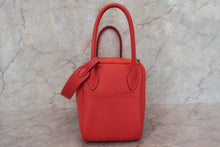 Load image into Gallery viewer, HERMES LINDY 26 Clemence leather Rouge pivoine T Engraving Shoulder bag 700020027