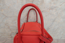 Load image into Gallery viewer, HERMES LINDY 26 Clemence leather Rouge pivoine T Engraving Shoulder bag 700020027