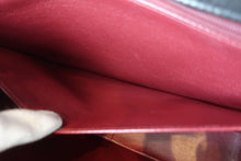 Load image into Gallery viewer, CHANEL Medium Matelasse single flap chain shoulder bag Lambskin Black/Gold hadware Shoulder bag 700070307