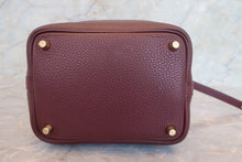 画像をギャラリービューアに読み込む, HERMES/エルメス ピコタンロックエクラPM トリヨンクレマンス/ヴォースイフト プルーン/オレンジポピー T刻印 ハンドバッグ 700110161