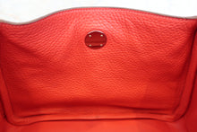Load image into Gallery viewer, HERMES LINDY 26 Clemence leather Rouge pivoine T Engraving Shoulder bag 700020027
