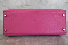 Load image into Gallery viewer, HERMES KELLY 28 Chevre myzore goatskim Fuschia pink □J Engraving Shoulder bag 800040161