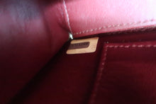 Load image into Gallery viewer, CHANEL Trapezoid chain shoulder bag Lambskin Black/Gold hadware Shoulder bag 800030162