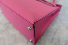 Load image into Gallery viewer, HERMES KELLY 28 Chevre myzore goatskim Fuschia pink □J Engraving Shoulder bag 800040161