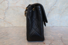 Load image into Gallery viewer, CHANEL Mini matelasse chain shoulder bag Lambskin Black/White/Gold hadware Shoulder bag 700100077