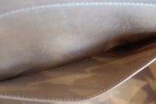 将图片加载到图库查看器,HERMES BOLIDE 35 Graine Couchevel leather Natural 〇Z刻印 Shoulder bag 700120234