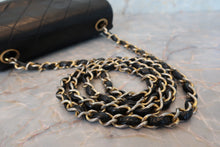 Load image into Gallery viewer, CHANEL Mini matelasse chain shoulder bag Lambskin Black/White/Gold hadware Shoulder bag 700100077