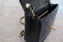 Load image into Gallery viewer, CHANEL Mini matelasse chain shoulder bag Lambskin Black/White/Gold hadware Shoulder bag 700100077