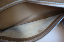 Load image into Gallery viewer, HERMES BIRKIN 30 Graine Couchevel leather Natural 〇X Engraving Hand bag 700040150