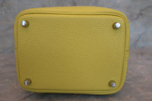 画像をギャラリービューアに読み込む, HERMES/エルメス ピコタンロックPM トリヨンクレマンス ライム U刻印 ハンドバッグ 600060181