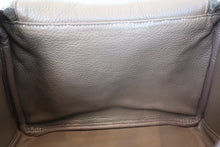 Load image into Gallery viewer, HERMES LINDY 26 Clemence leather Etoupe gray □N Engraving Shoulder bag 700040158