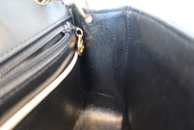 Load image into Gallery viewer, CHANEL Mini matelasse chain shoulder bag Lambskin Black/White/Gold hadware Shoulder bag 700100077