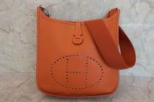 將圖片載入圖庫檢視器 HERMES/エルメス エブリン2PM ヴォーエプソン コニャック □I刻印 ショルダーバッグ 800030119
