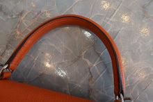 將圖片載入圖庫檢視器 HERMES/エルメス ケリー28 トリヨンクレマンス オレンジ □H刻印 ショルダーバッグ 700030093