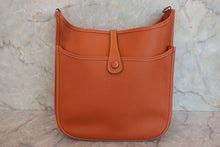 將圖片載入圖庫檢視器 HERMES/エルメス エブリン2PM ヴォーエプソン コニャック □I刻印 ショルダーバッグ 800030119