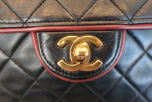 Load image into Gallery viewer, CHANEL Matelasse By color chain shoulder bag Lambskin Black/Red/Gold hadware Shoulder bag 700100093