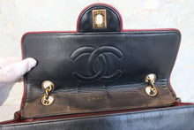 Load image into Gallery viewer, CHANEL Matelasse By color chain shoulder bag Lambskin Black/Red/Gold hadware Shoulder bag 700100093