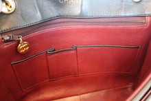 Load image into Gallery viewer, CHANEL Matelasse By color chain shoulder bag Lambskin Black/Red/Gold hadware Shoulder bag 700100093