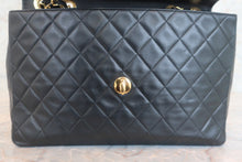 画像をギャラリービューアに読み込む, CHANEL/シャネル デカマトラッセシングルフラップチェーンショルダーバッグ ラムスキン ブラック/ゴールド金具 ショルダーバッグ 800010185