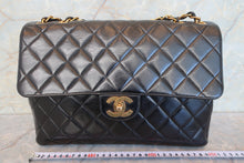 Load image into Gallery viewer, CHANEL Medium Matelasse single flap chain shoulder bag Lambskin Black/Gold hadware Shoulder bag 700100101