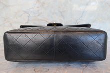 Load image into Gallery viewer, CHANEL Medium Matelasse single flap chain shoulder bag Lambskin Black/Gold hadware Shoulder bag 700100101