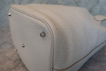 Load image into Gallery viewer, HERMES PICOTIN LOCK GM Clemence leather Pearl gray □O Engraving Hand bag 700030190