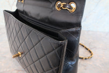 Load image into Gallery viewer, CHANEL Medium Matelasse single flap chain shoulder bag Lambskin Black/Gold hadware Shoulder bag 700100101