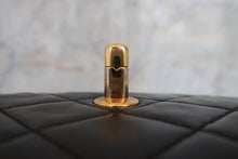 Load image into Gallery viewer, CHANEL Matelasse chain shoulder bag Lambskin Black/Gold hadware Shoulder bag 700060231