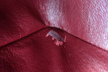 Load image into Gallery viewer, CHANEL Matelasse chain shoulder bag Lambskin Black/Gold hadware Shoulder bag 700060231