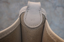 画像をギャラリービューアに読み込む, HERMES/エルメス ヴェスパPM ヴォーエプソン ホワイト □J刻印 ショルダーバッグ 800020051