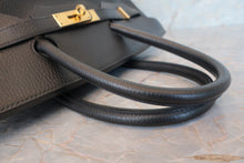 Load image into Gallery viewer, HERMES BIRKIN 35 Ardennes leather Black 〇Y Engraving Hand bag 700110153