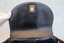 Load image into Gallery viewer, CHANEL Matelasse chain back pack Lambskin Black/Gold hadware Back pack 700090056