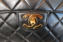 Load image into Gallery viewer, CHANEL Medium Matelasse single flap chain shoulder bag Lambskin Black/Gold hadware Shoulder bag 700100116