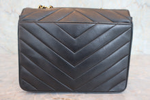 Load image into Gallery viewer, CHANEL Mademoiselle V-Stitch chain shoulder bag Lambskin Black/Gold hadware Shoulder bag 800060185