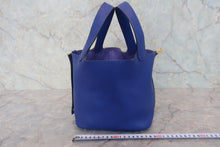 画像をギャラリービューアに読み込む, HERMES/エルメス ピコタンロックPM トリヨンクレマンス ブルーエレクトリック C刻印 ハンドバッグ 800030150