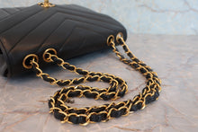 Load image into Gallery viewer, CHANEL Mademoiselle V-Stitch chain shoulder bag Lambskin Black/Gold hadware Shoulder bag 800060185