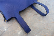 画像をギャラリービューアに読み込む, HERMES/エルメス ピコタンロックPM トリヨンクレマンス ブルーエレクトリック C刻印 ハンドバッグ 800030150