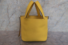 画像をギャラリービューアに読み込む, HERMES/エルメス ピコタンロックPM トリヨンクレマンス ジョーヌナプル Y刻印 ハンドバッグ 700120128