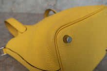 画像をギャラリービューアに読み込む, HERMES/エルメス ピコタンロックPM トリヨンクレマンス ジョーヌナプル Y刻印 ハンドバッグ 700120128