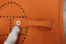 画像をギャラリービューアに読み込む, HERMES/エルメス エブリンTPM ヴォーエプソン オレンジ □H刻印 ショルダーバッグ 800050026